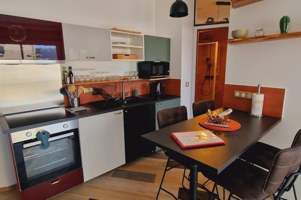 Magnifique Appartement Avec Balcon Vue Mer A L'Entree D'Ajaccio Ajaccio  Luaran gambar