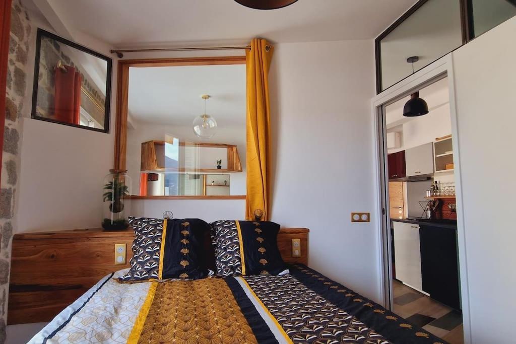 Magnifique Appartement Avec Balcon Vue Mer A L'Entree D'Ajaccio Ajaccio  Luaran gambar